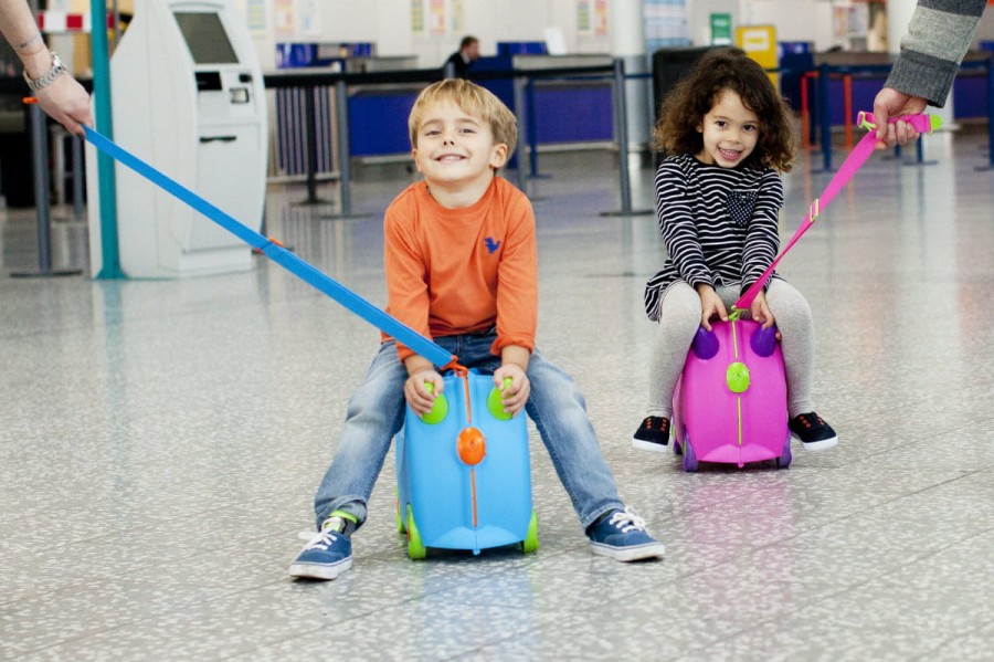 Jeżdżąca walizeczka - Terrance / Trunki