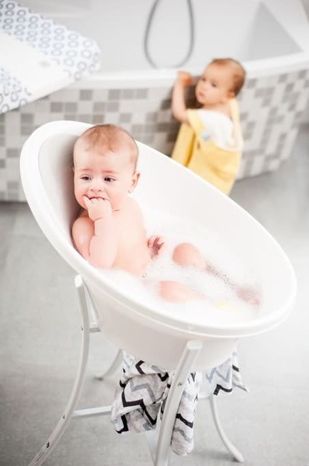 Wanienka z odpływem i piankowym oparciem - taupe / Shnuggle Baby