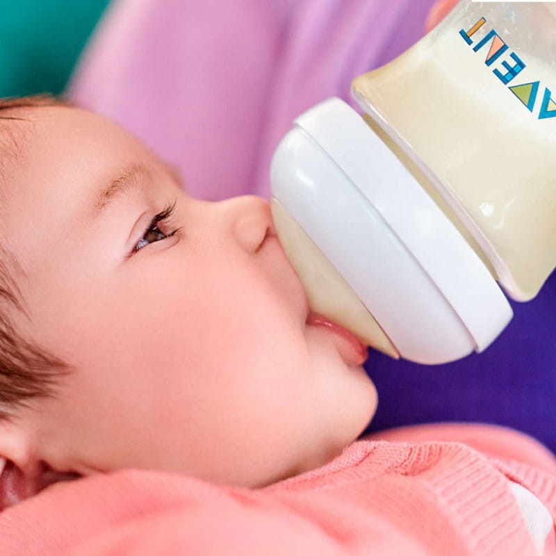 avent-zestaw-butelek-natural-dla-noworodka-30101 (4).jpg