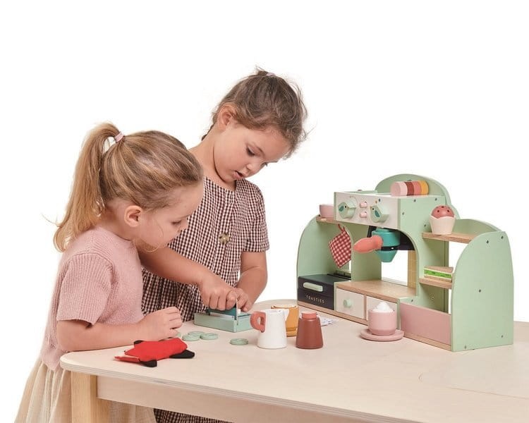 Drewniana kawiarenka, Bird's Nest