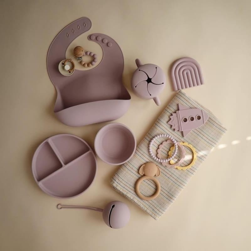 Etui na smoczek Kula Ball Soft Lilac / Mushie