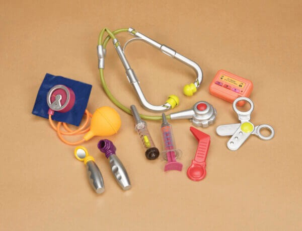 Walizeczka z zestawem akcesoriów lekarskich / B.Toys