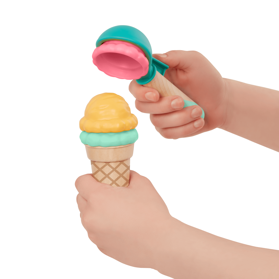 Sweet Scoops – lodziarnia na kółkach z magnetyczną łyżką do lodów /B.toys