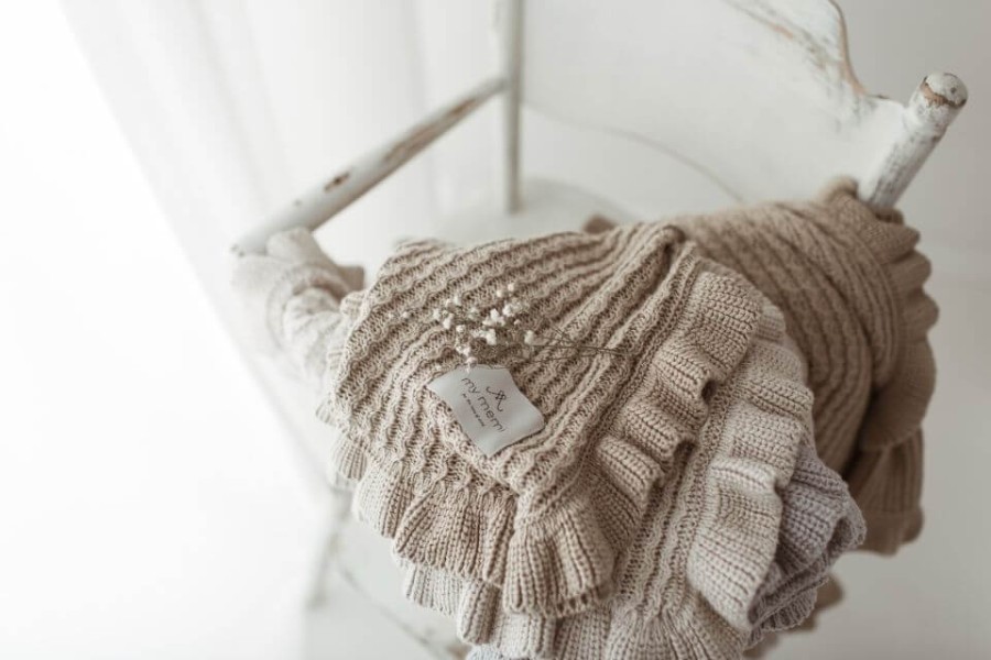 Kocyk bambusowy z falbanką 85x105 light beige /My Memi