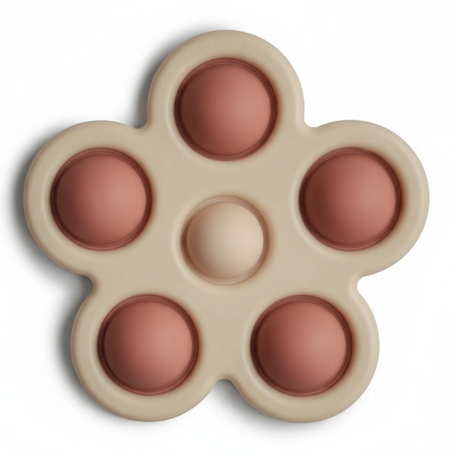 Kwiatek Press Toy - rose, blush, shifting sand / Mushie