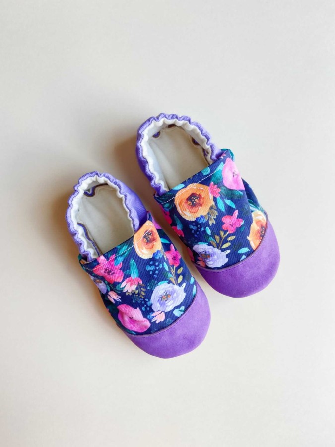 Kapcie do domu, żłobka, przedszkola - kwiatki Purple Meadow / TITOT