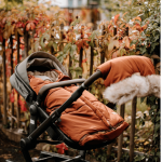 Śpiworek do wózka Combi - Cynamon / Beztroska