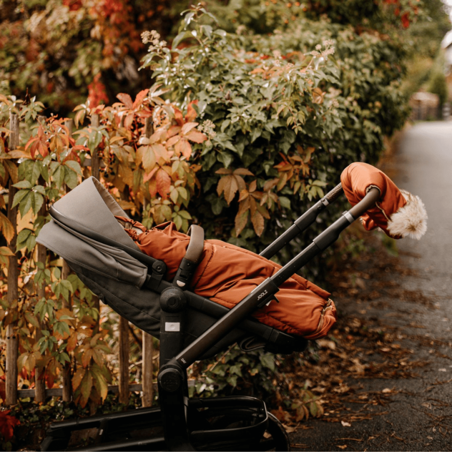 Śpiworek do wózka Combi - Cynamon / Beztroska