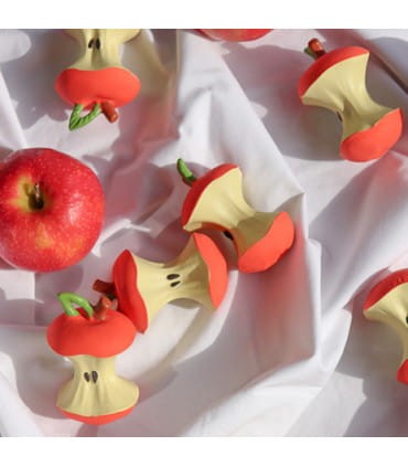 Gryzak Jabłko Pepa / Oli and Carol