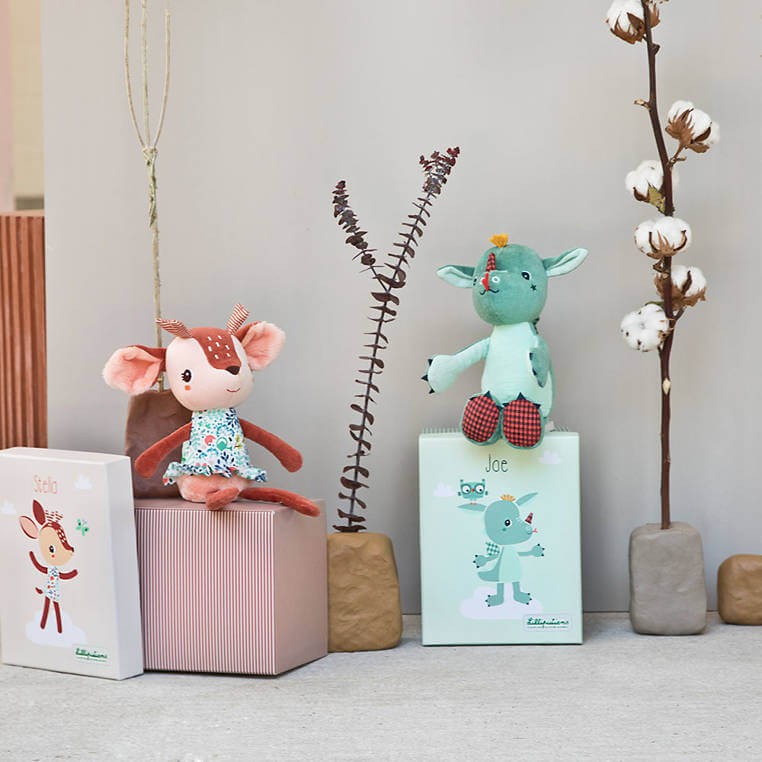 Przytulanka w ozdobnym pudełku Sarenka Stella Eco 3 m+ / Lilliputiens