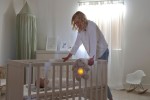 Szumiący Królik z czujnikiem ruchu i pozytywką / Cloud b® Love Light Buddies Finley Fawn™