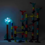 Interaktywny kulodrom ze światłem Marble-Palooza, wersja Deluxe / B.Toys