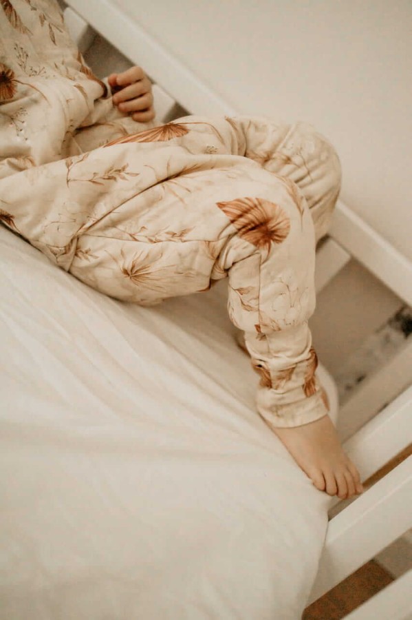 Dwustronny śpiworek z nóżkami Bohemian Sand - Bohemian Botanic / Sleepee