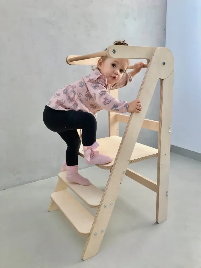 Kitchen Helper – składana wieża małego pomocnika / Slimi