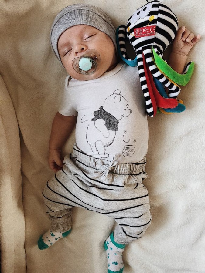 Mini ośmiorniczka kontrastowa CZERWONA / Mom's Care