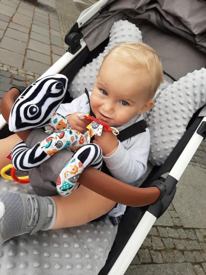 Spirala zawieszka lisek czarno-biały na wózek pobudzająca zmysły / Mom's Care