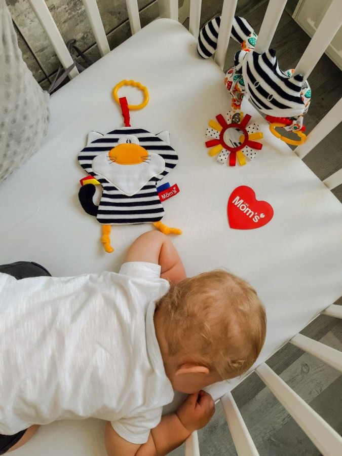 Spirala zawieszka lisek czarno-biały na wózek pobudzająca zmysły / Mom's Care