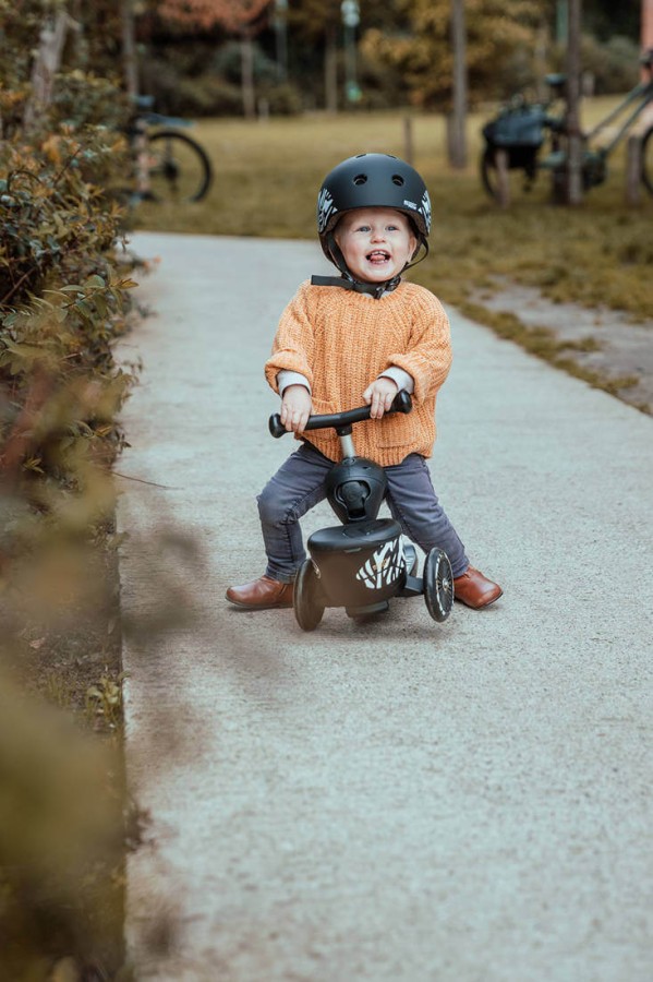 Highwaykick 1 Lifestyle 2w1 Jeździk i hulajnoga z zamykanym schowkiem 1-5 lat Zebra / Scootandride