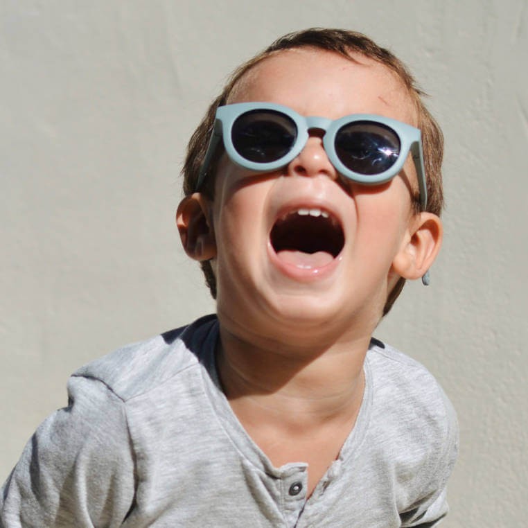 Okulary przeciwsłoneczne dla dzieci 2-4 lata Happy - Baltic blue / Beaba 930346