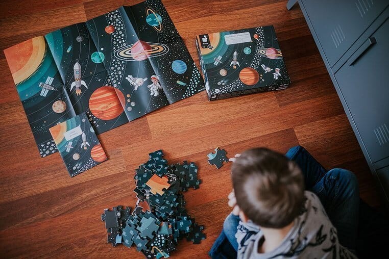 Puzzle edukacyjne Układ słoneczny 100 elementów 5+ / Janod J02678