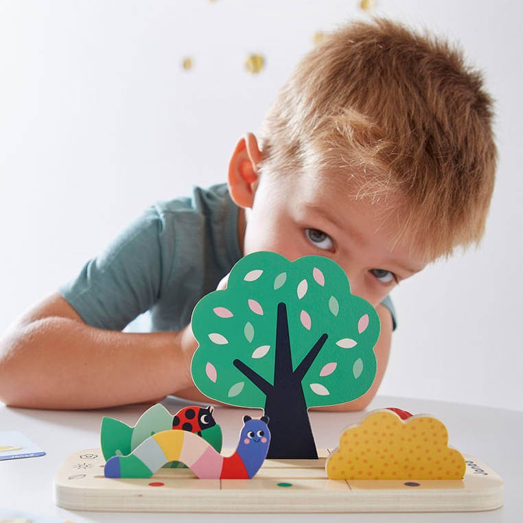 Drewniana układanka Orientacja w przestrzeni Ogród 3+ / Janod J05077