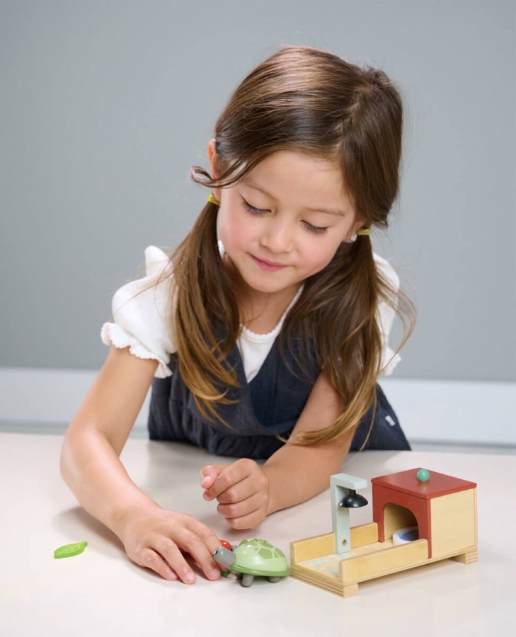 Drewniane figurki do zabawy - żółwie / Tender Leaf Toys