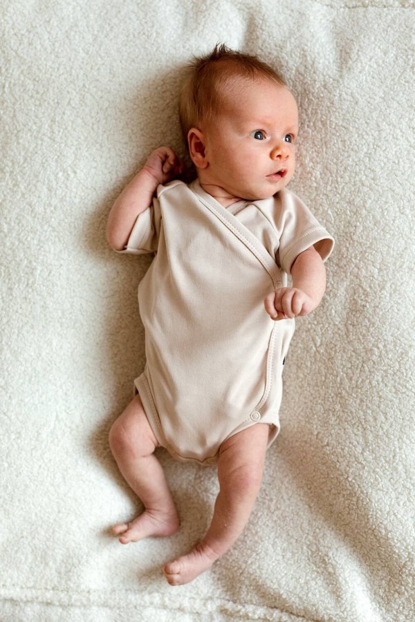 Body z krótkim rękawem - latte / POOFI