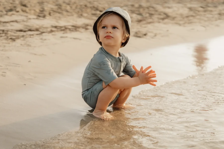 Swimsuit chłopięcy Turtle Island Olive / Little Dutch