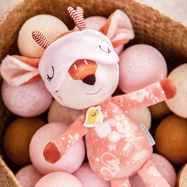 Przytulanka do spania z elementami fluorescencyjnymi Sarenka Stella 6m+ / Lilliputiens