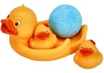 Mydelniczka z kaczuszkami i kulą musującą do kąpieli / Mom's Care