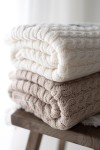 Ciepły kocyk ze 100% wełny merino warm beige - premium collection / My Memi