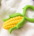 Gryzak-grzechotka - Kukurydza / Oli and Carol