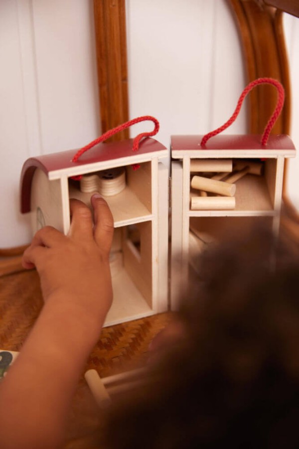 Drewniana farma ze zwierzętami / Filibabba