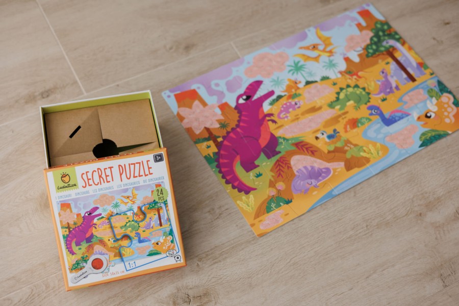 SECRET PUZZLE - puzzle z tajemnicą - DINOZAURY / Ludaticca