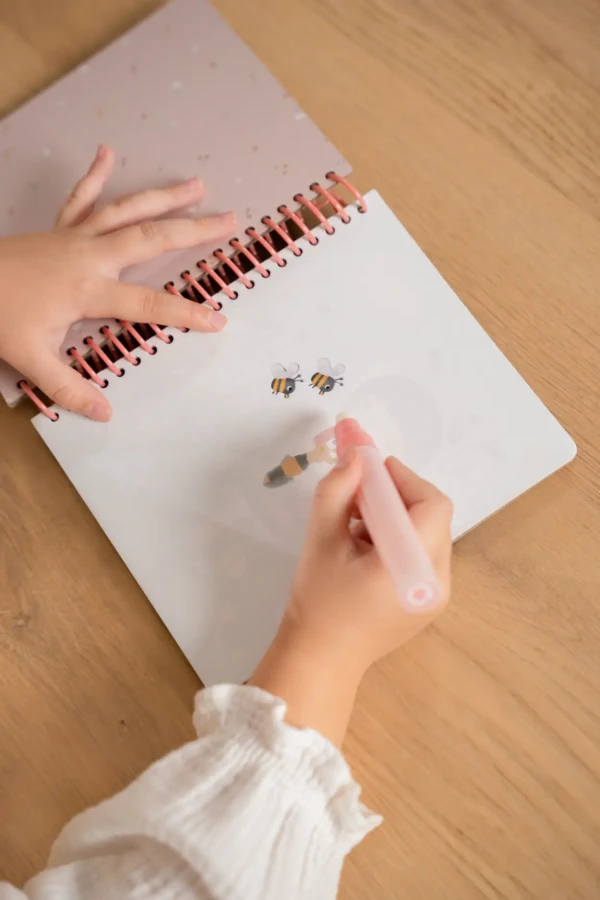 Kolorowanka wodna Rosa & Friends / Little Dutch