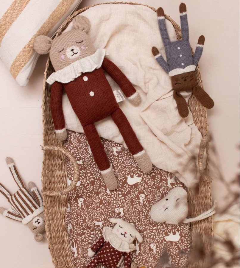 Duży dziergany miś z wełny alpaki - sienna pyjamas / Main Sauvage