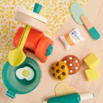 Mini Chef – Mix & Bake Playset – drewniany mikser z akcesoriami i składnikami do pieczenia ciast / B.Toys