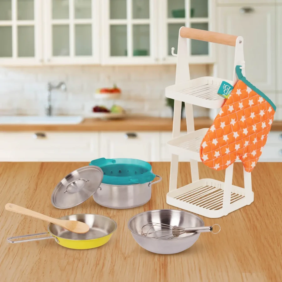 Mini Chef - Pot-n-Pan Playset - zestaw realistycznych naczyń i przyborów kuchennych ze stojakiem / B.Toys