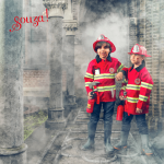 Kostium strażaka zestaw z kaskiem i akcesoriami 4-7 lat / Souza!