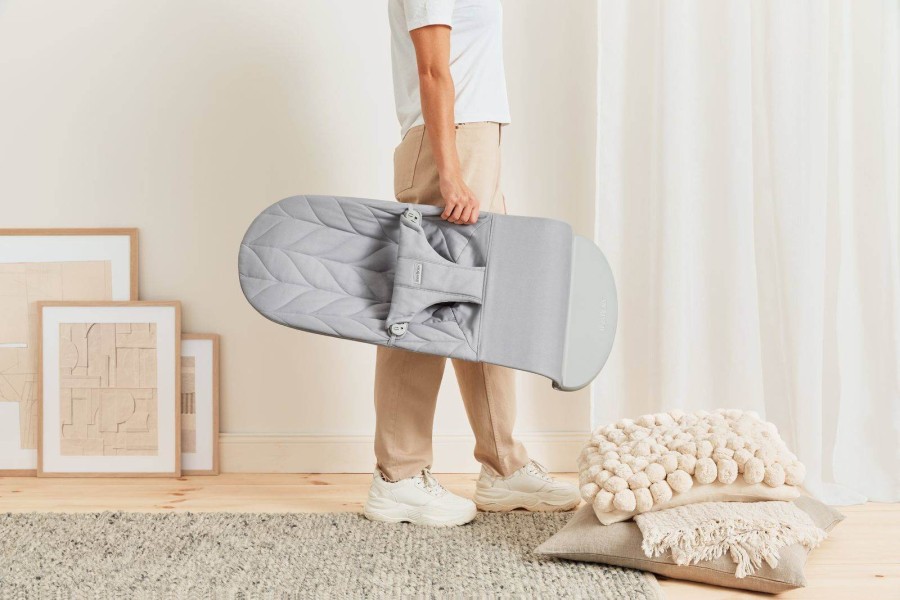 BABYBJORN - leżaczek BLISS WOVEN, Petal Quilt, Jasnoszary