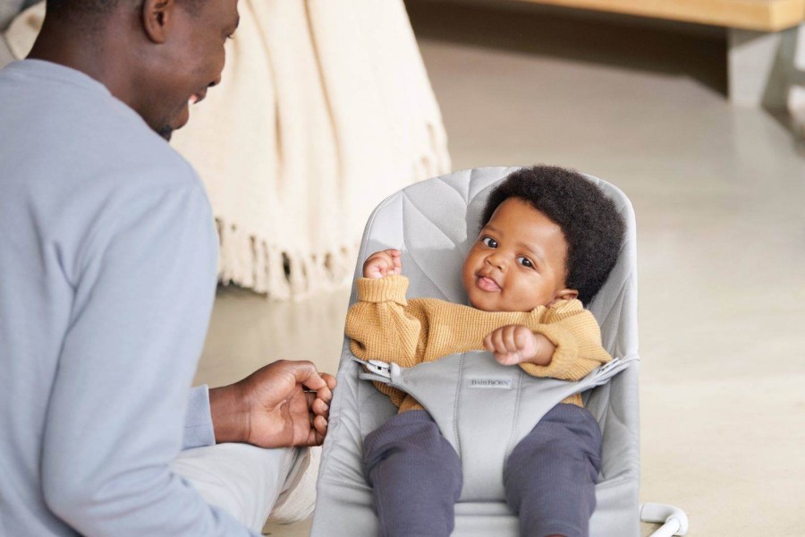 BABYBJORN - leżaczek BLISS WOVEN, Petal Quilt, Jasnoszary