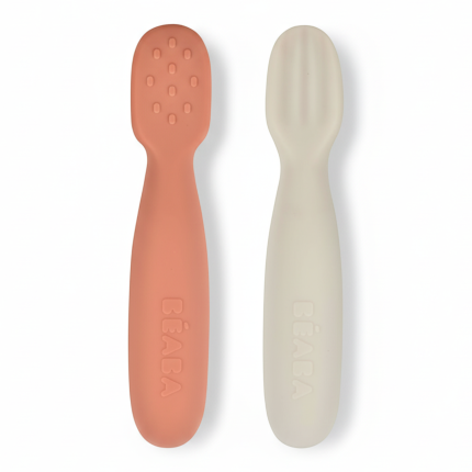 Zestaw 2 silikonowych pierwszych łyżeczek-gryzaków: Terracotta, velvet grey / Beaba