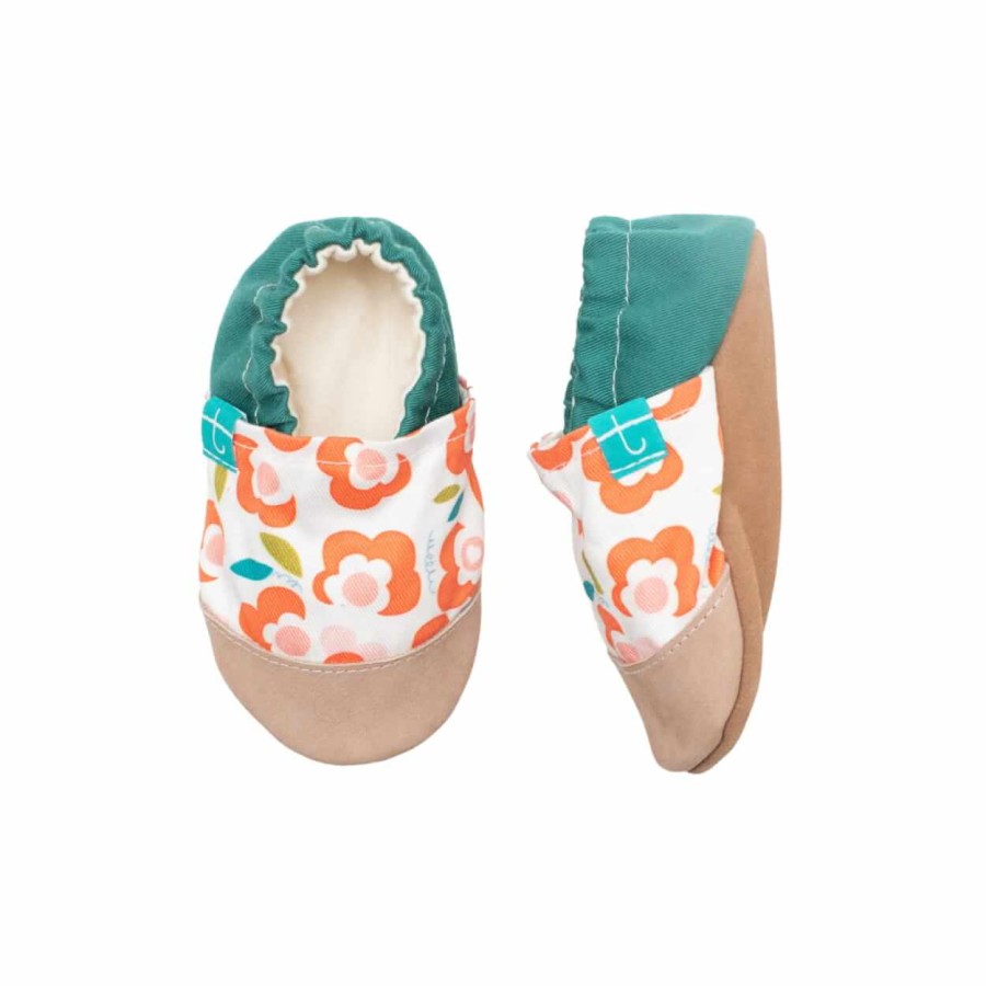 Kapcie do domu, żłobka, przedszkola - ORANGE FLOWERS / TITOT