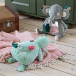 Zabawka aktywizująca z lusterkiem - Finley the elephant / Sebra