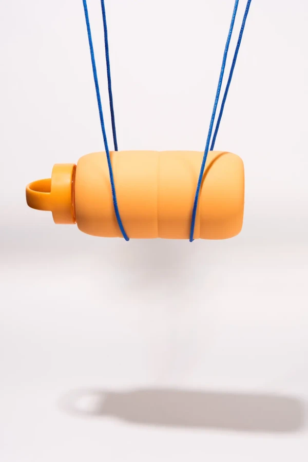 Szklana butelka do monitorowania dziennego nawodnienia Puffer Bottle - MELON / BINK