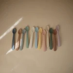 Łyżeczki sylikonowe do nauki samodzielnego jedzenia - Powder Blue / Mushie