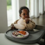 Talerzyk sylikonowy z przyssawką - Natural / Mushie