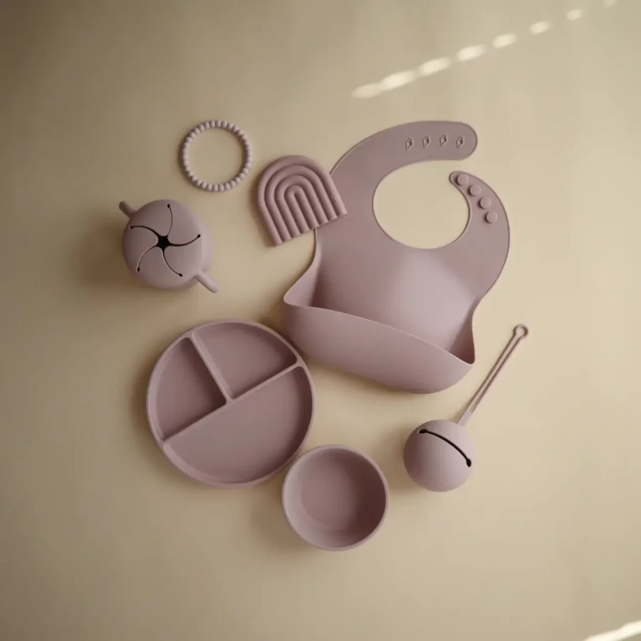 Talerzyk sylikonowy z przyssawką - Soft Lilac / Mushie