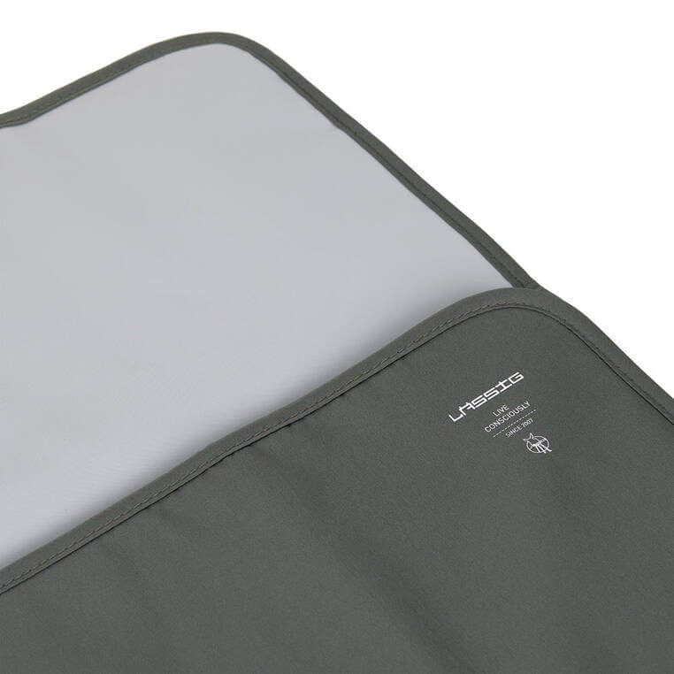 Przewijak podróżny z etui na akcesoria olive / Lassig Casual Label