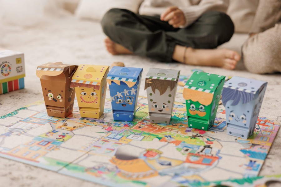 ROUND AROUND RECYCLING - gra planszowa AGENDA 2030 „W CYKLU RECYKLINGU” / Ludattica